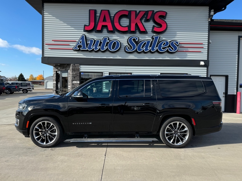2023 Jeep Wagoneer L Series III 4WD