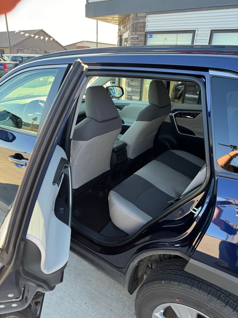 Toyota RAV4 XLE AWD 2024 Toyota RAV4 XLE AWD 2024