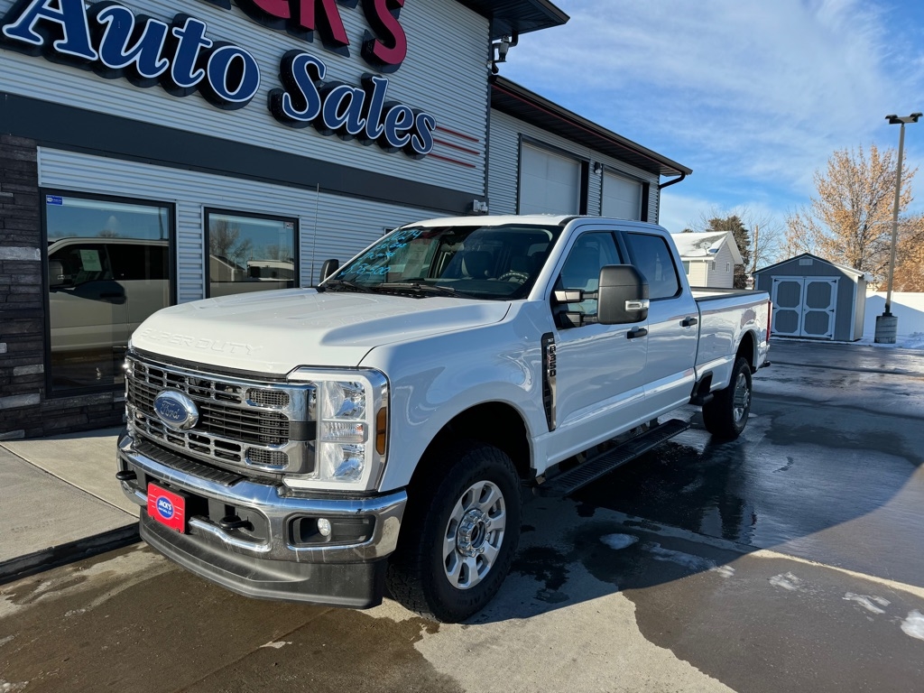 Ford F-350 SD XLT Crew Cab Long Bed 4WD 2024