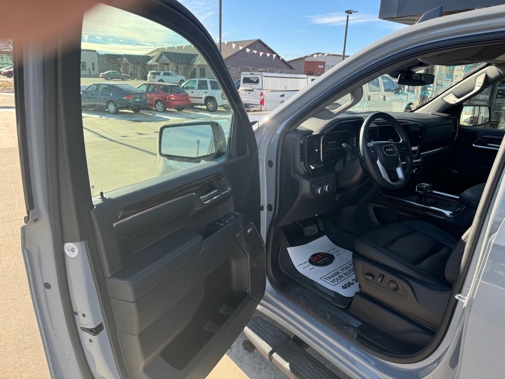 GMC Sierra 1500 Elevation Crew Cab 4WD 2024