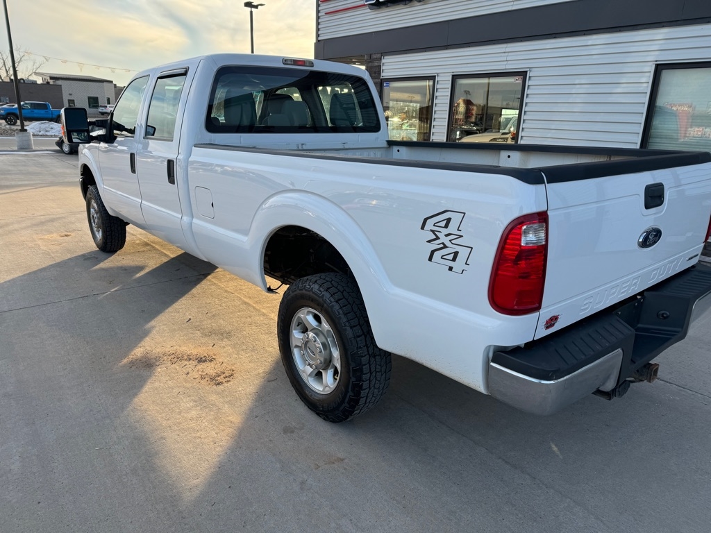 Ford F-250 SD XL Crew Cab 4WD 2015