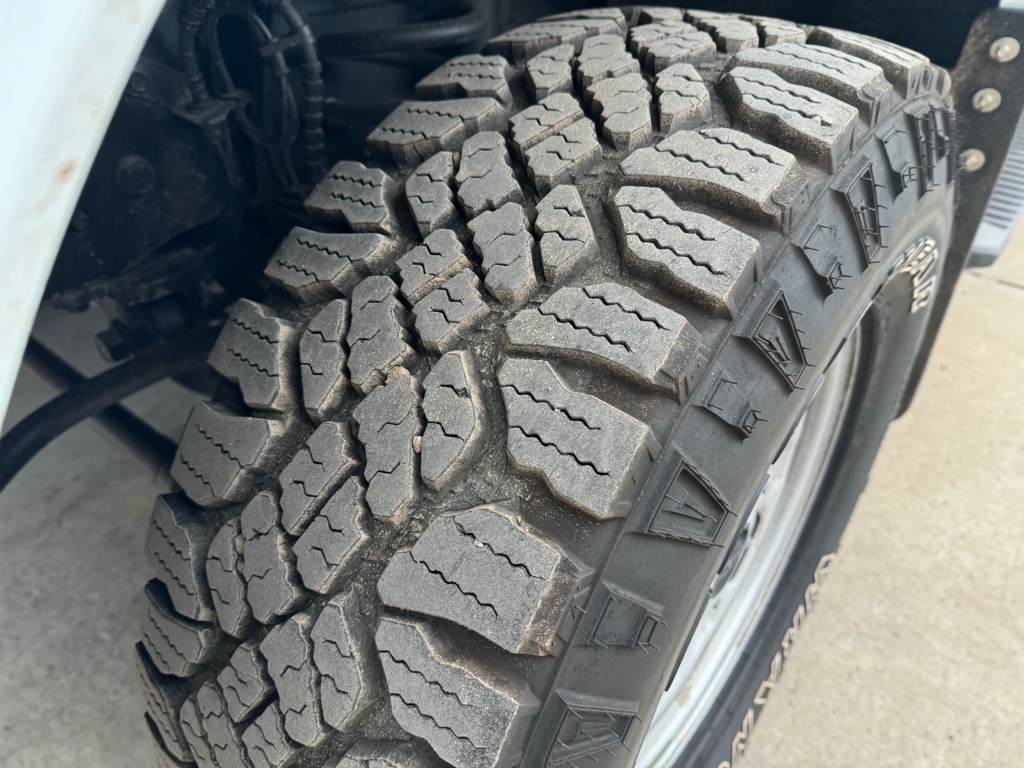 Ford F-350 SD XL Crew Cab Long Bed 4WD 2024