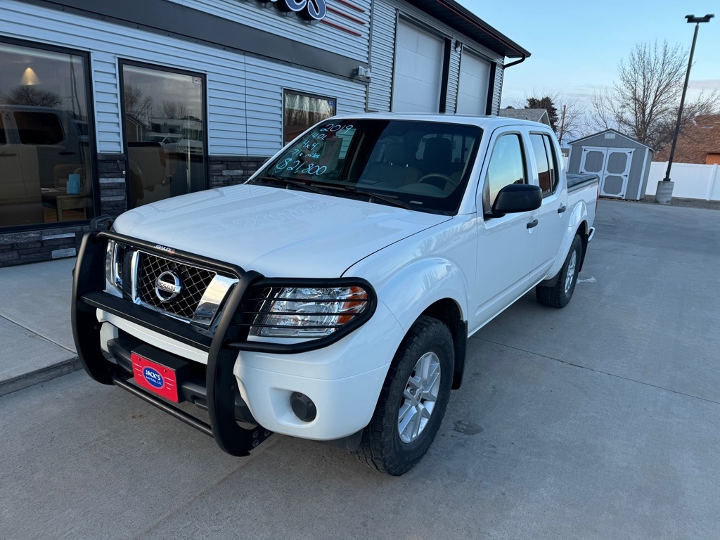 Nissan Frontier SL Crew Cab 5AT 4WD 2019