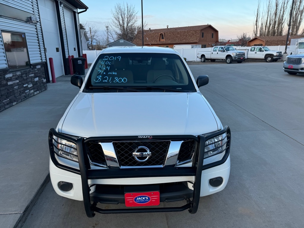 Nissan Frontier SL Crew Cab 5AT 4WD 2019