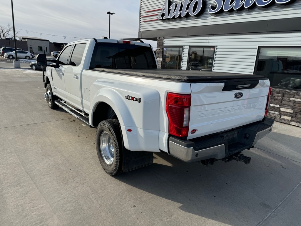 Ford F-350 SD Lariat Crew Cab Long Bed DRW 4WD 2022