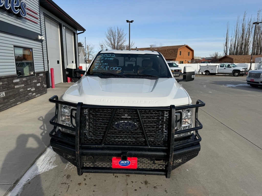 Ford F-350 SD Lariat Crew Cab Long Bed DRW 4WD 2022