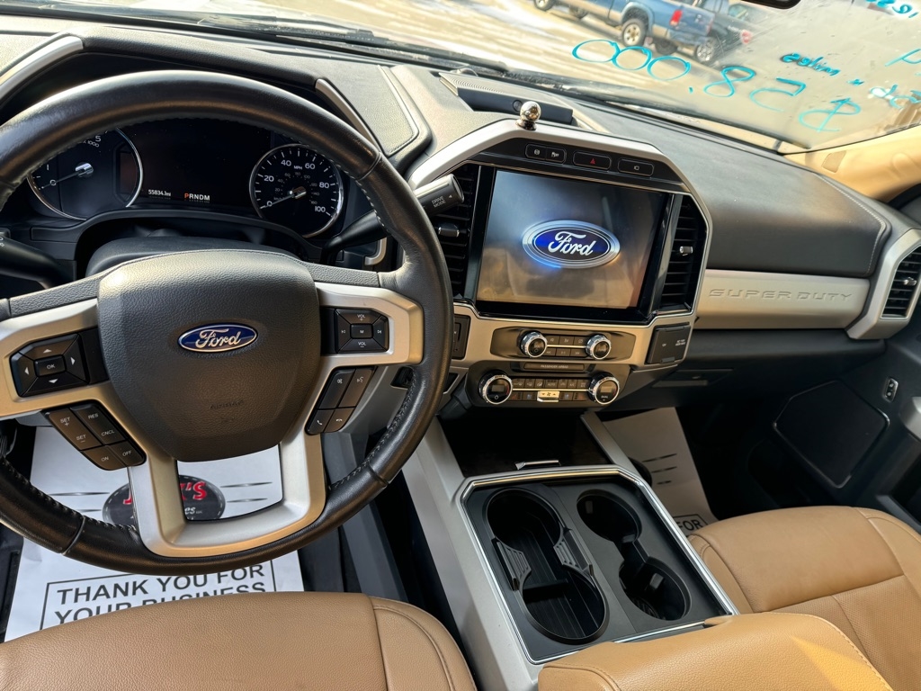 Ford F-350 SD Lariat Crew Cab Long Bed DRW 4WD 2022