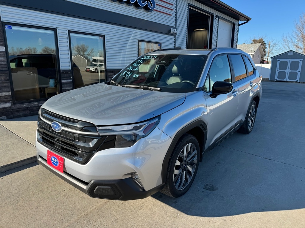 Subaru Forester Touring 2025