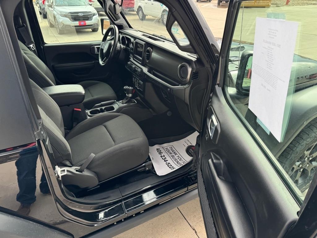 Jeep Wrangler Sport 2021