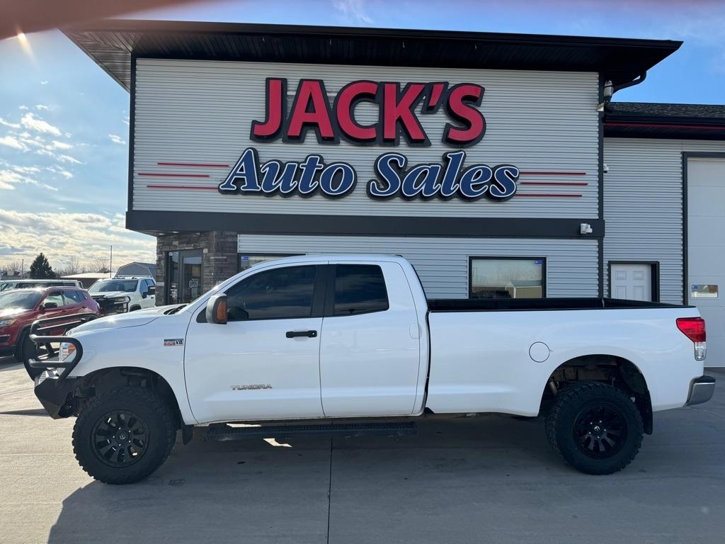 2013 Toyota Tundra Tundra-Grade 5.7L FFV Double Cab Long Bed 4WD