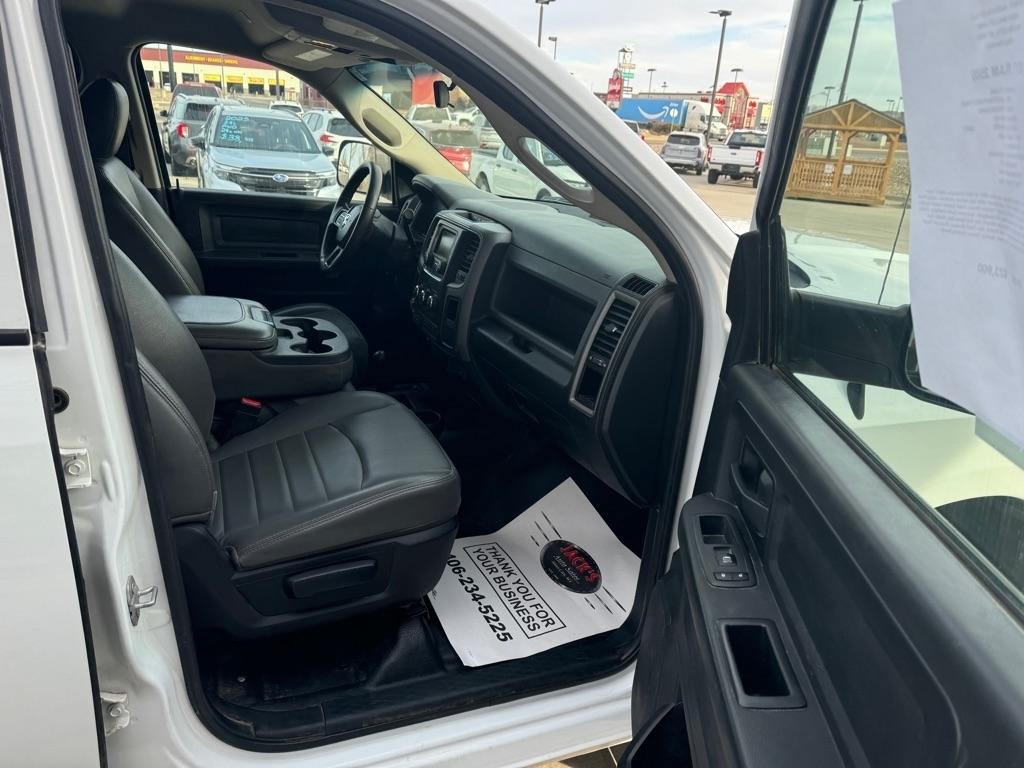 RAM 2500 Tradesman Crew Cab LWB 4WD 2017