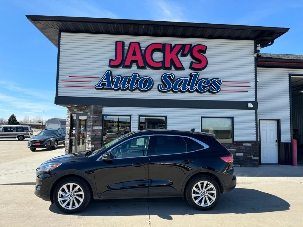 Ford Escape Titanium 4WD 2022