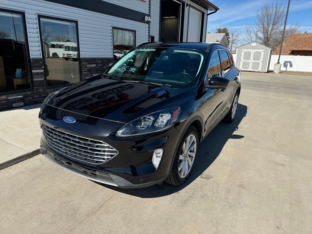 Ford Escape Titanium 4WD 2022