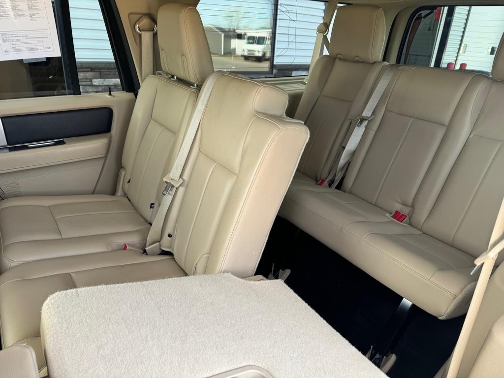 Ford Expedition EL XLT 4WD 2016