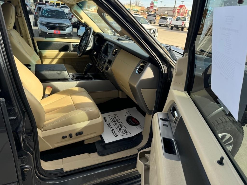 Ford Expedition EL XLT 4WD 2016