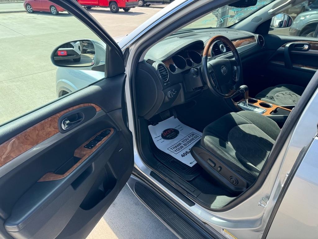 Buick Enclave Convenience AWD 2012