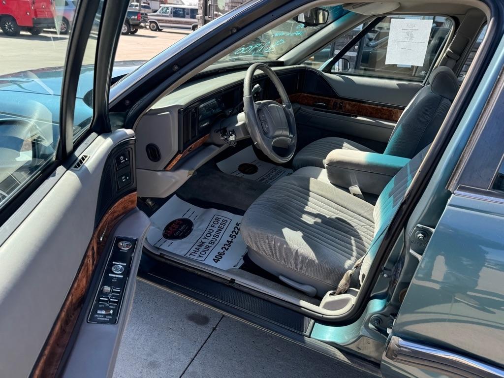 Buick LeSabre Custom 1996
