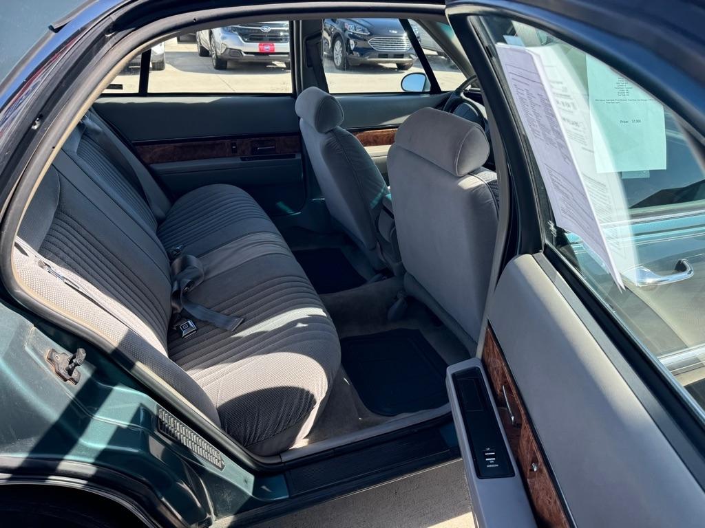 Buick LeSabre Custom 1996