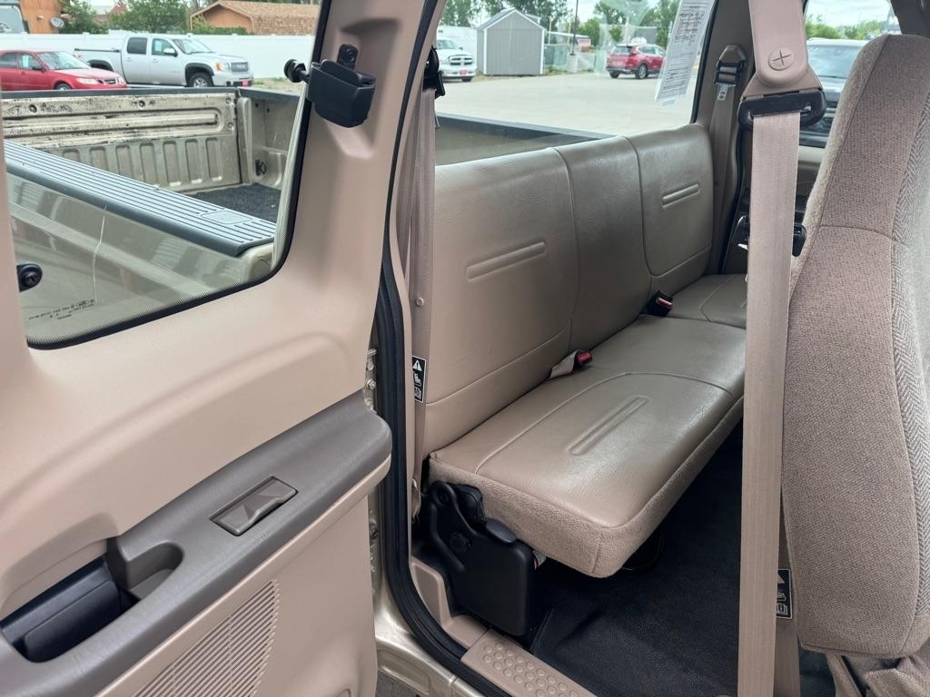 Ford F-250 SD XL SuperCab Long Bed 4WD 2000