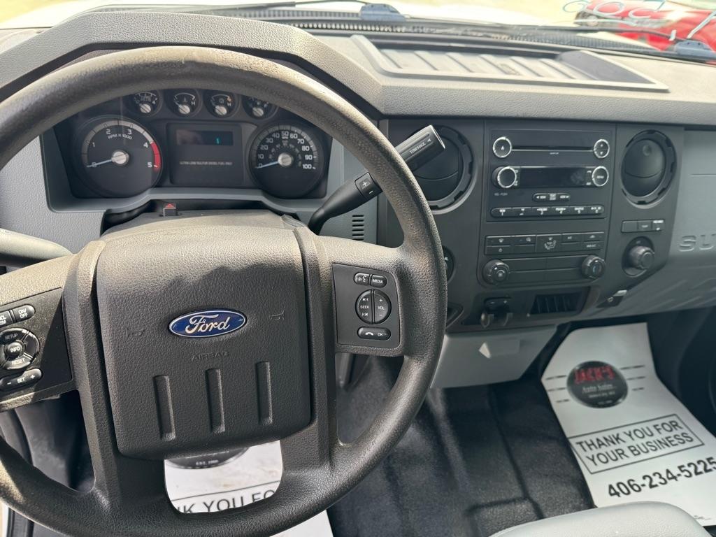 Ford F-350 SD XL SuperCab Long Bed DRW 4WD 2016