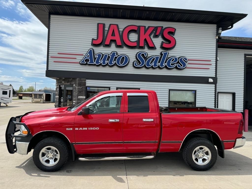 RAM 1500 ST Quad Cab 4WD 2011