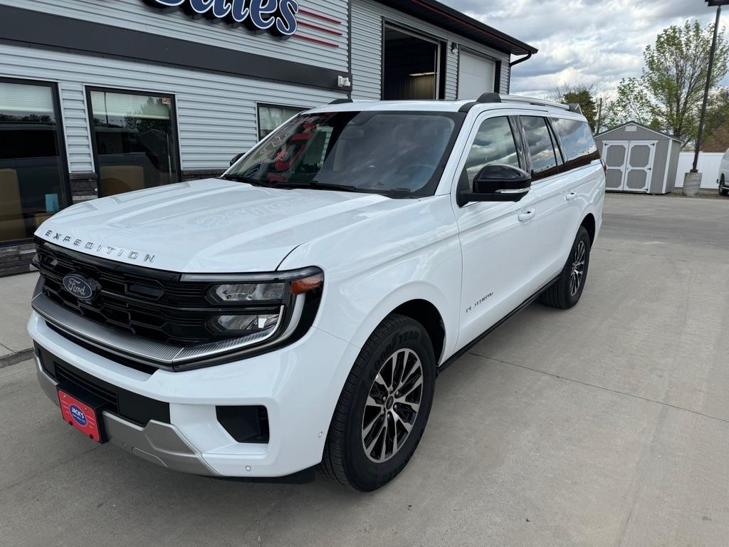 Ford Expedition MAX Platinum 4WD 2025