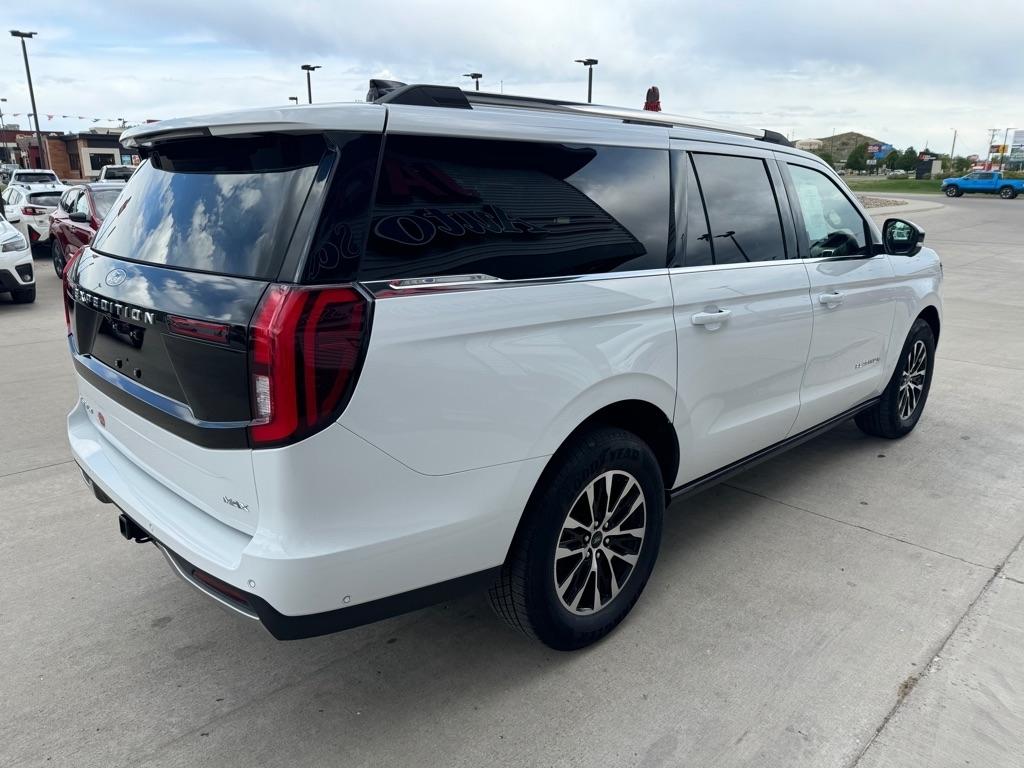 Ford Expedition MAX Platinum 4WD 2025