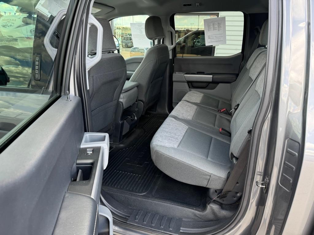 Ford F-250 SD XLT Crew Cab 4WD 2024