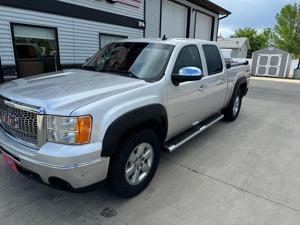 GMC Sierra 1500 SLT Crew Cab 4WD 2011