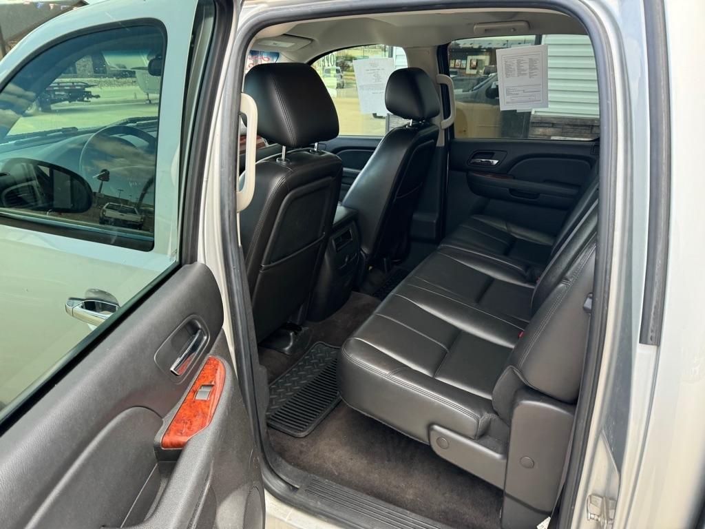 GMC Sierra 1500 SLT Crew Cab 4WD 2011