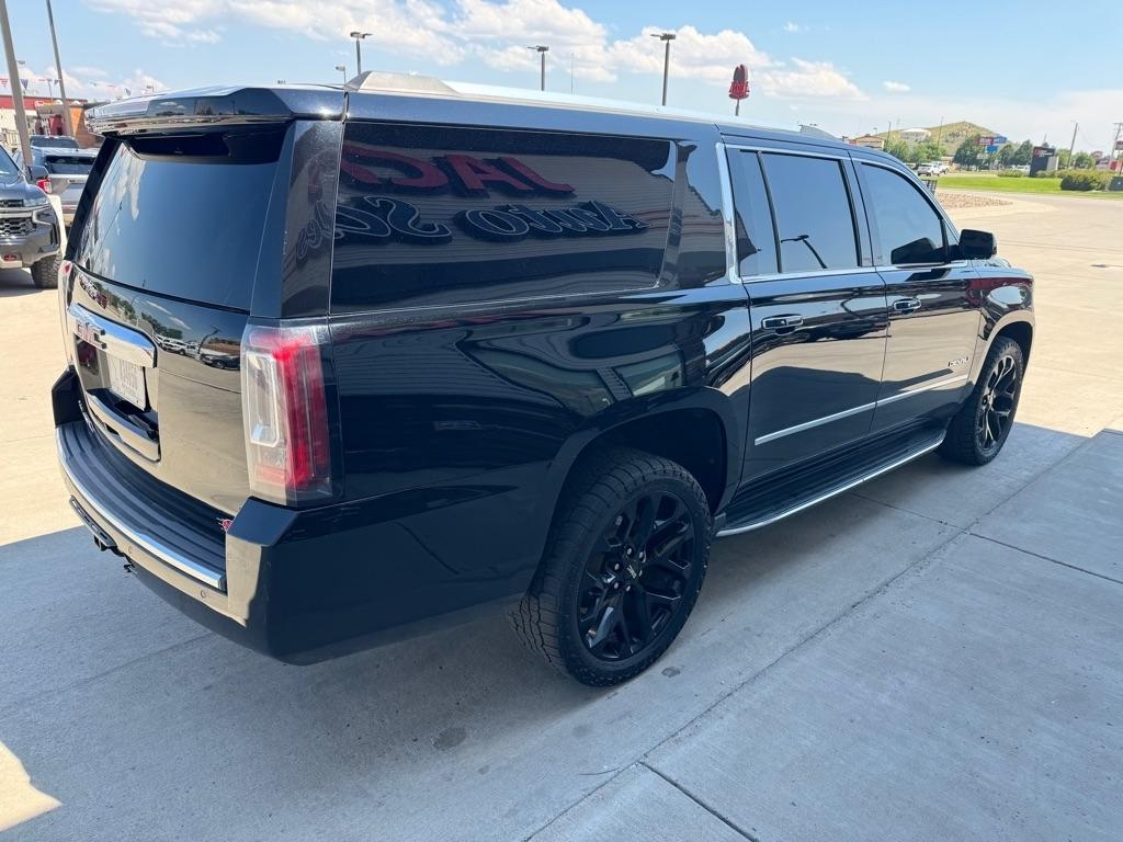 GMC Yukon XL Denali 4WD 2020