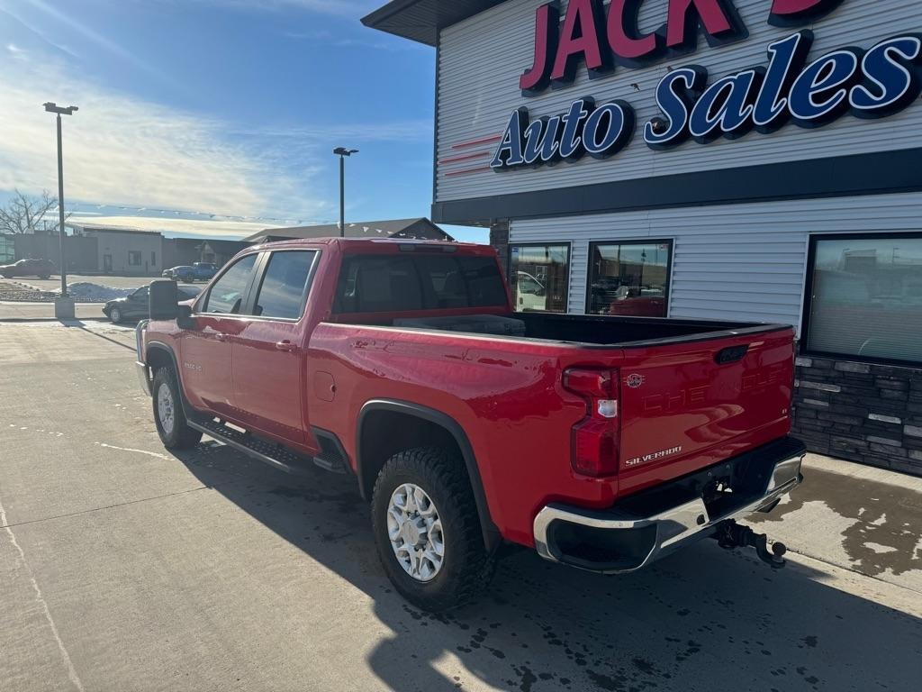 Chevrolet Silverado 2500HD LT Crew Cab Long Box 4WD 2024