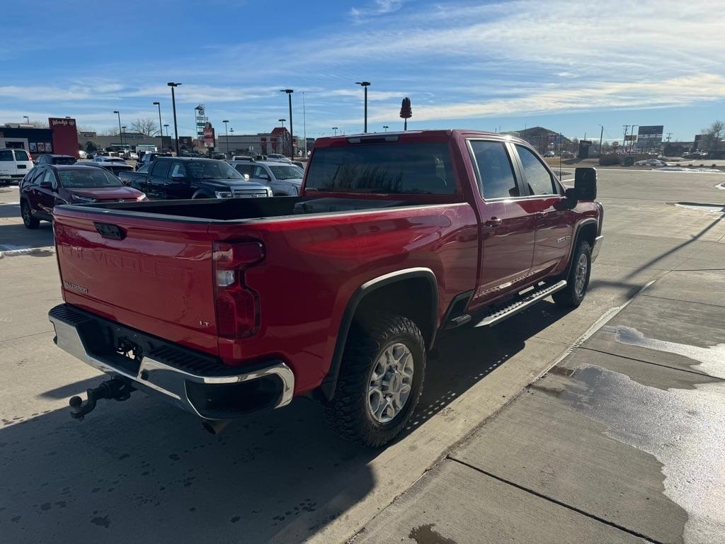 Chevrolet Silverado 2500HD LT Crew Cab Long Box 4WD 2024