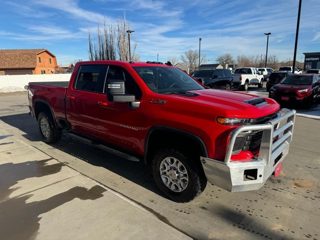 Chevrolet Silverado 2500HD LT Crew Cab Long Box 4WD 2024