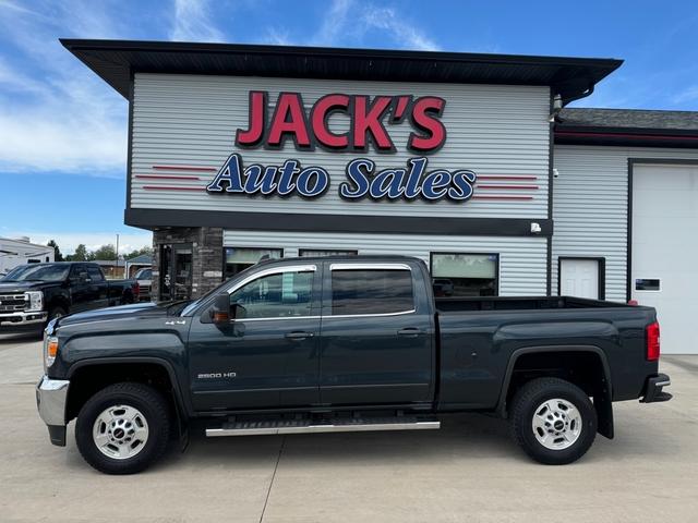 Gray 2019 GMC Sierra 2500HD Pickup Truck Four-Wheel Drive Automatic