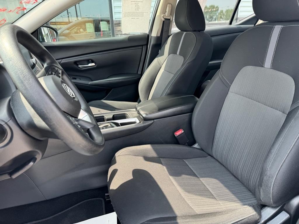 Nissan Sentra SV 2024