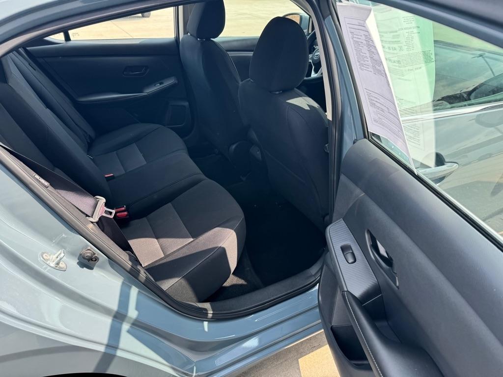 Nissan Sentra SV 2024