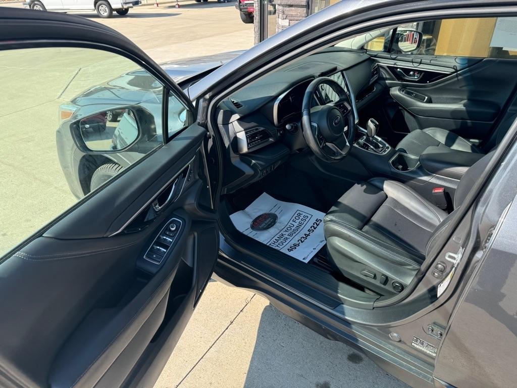 Subaru Outback Limited XT 2021