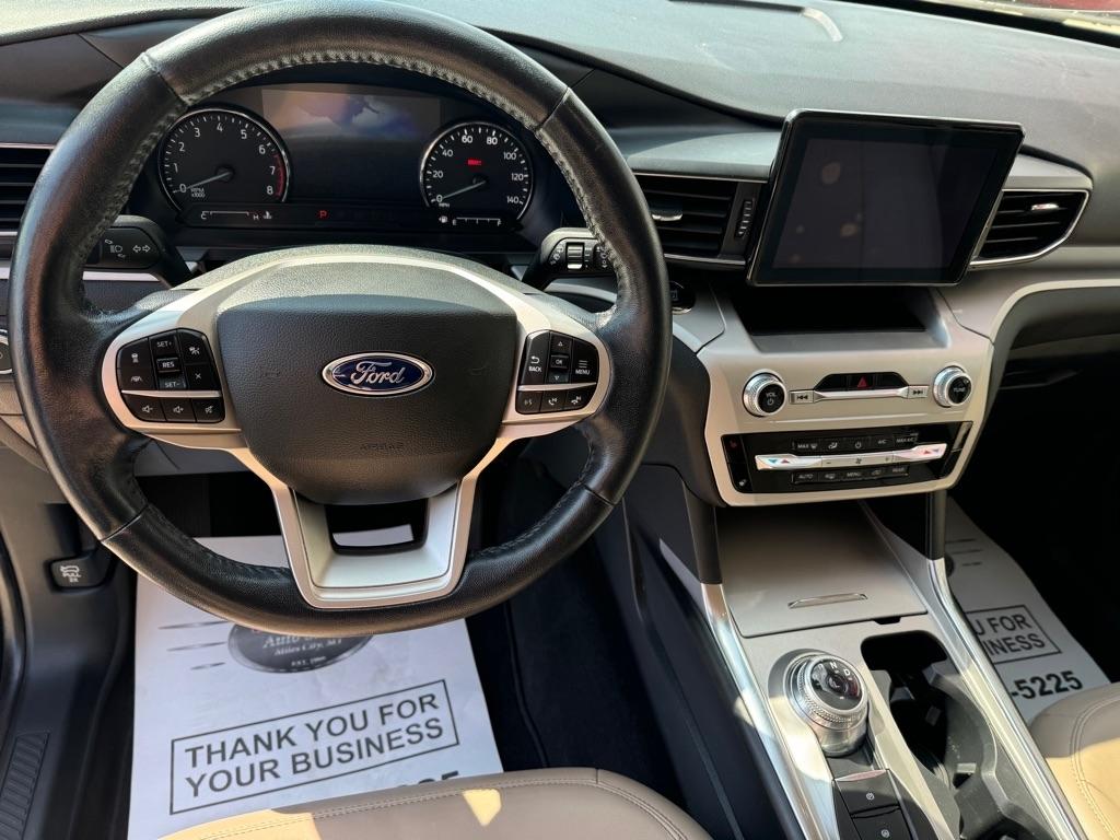 Ford Explorer XLT AWD 2022