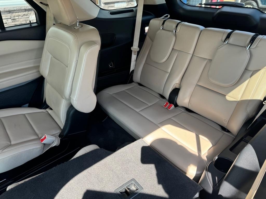 Ford Explorer XLT AWD 2022