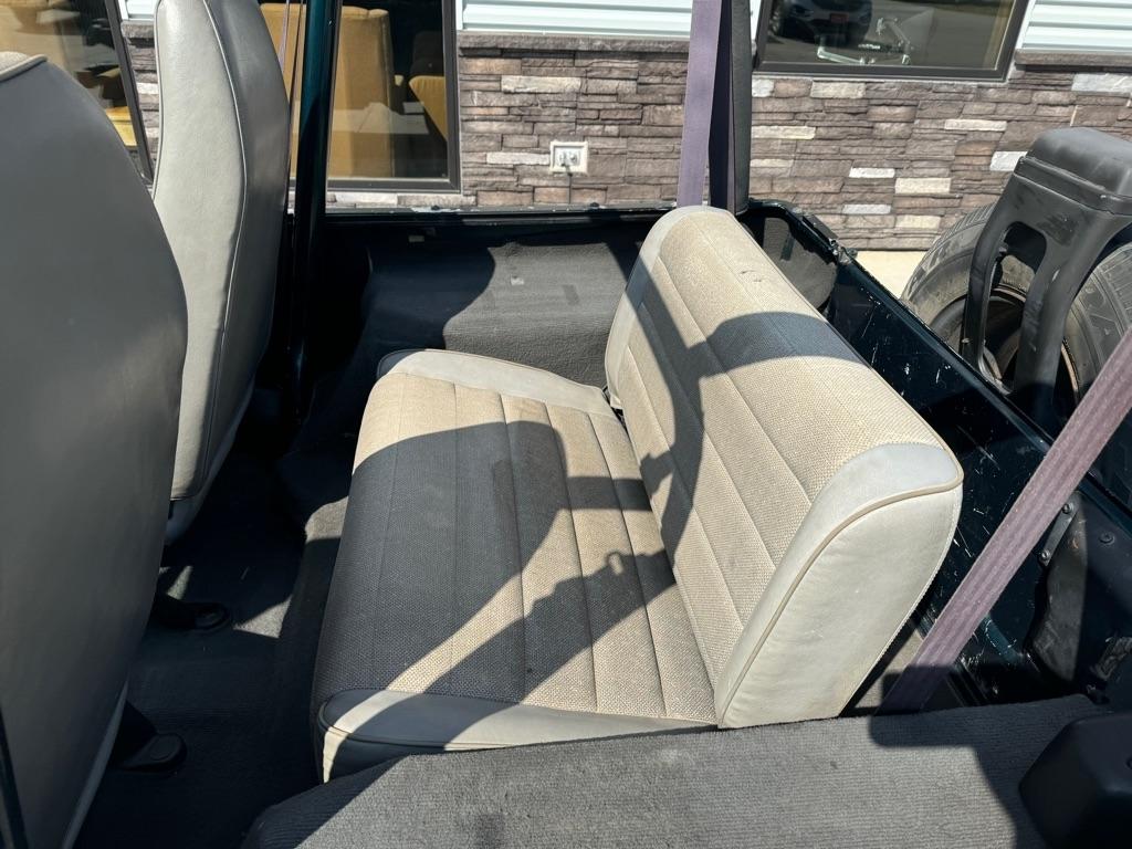 Jeep Wrangler S 1995
