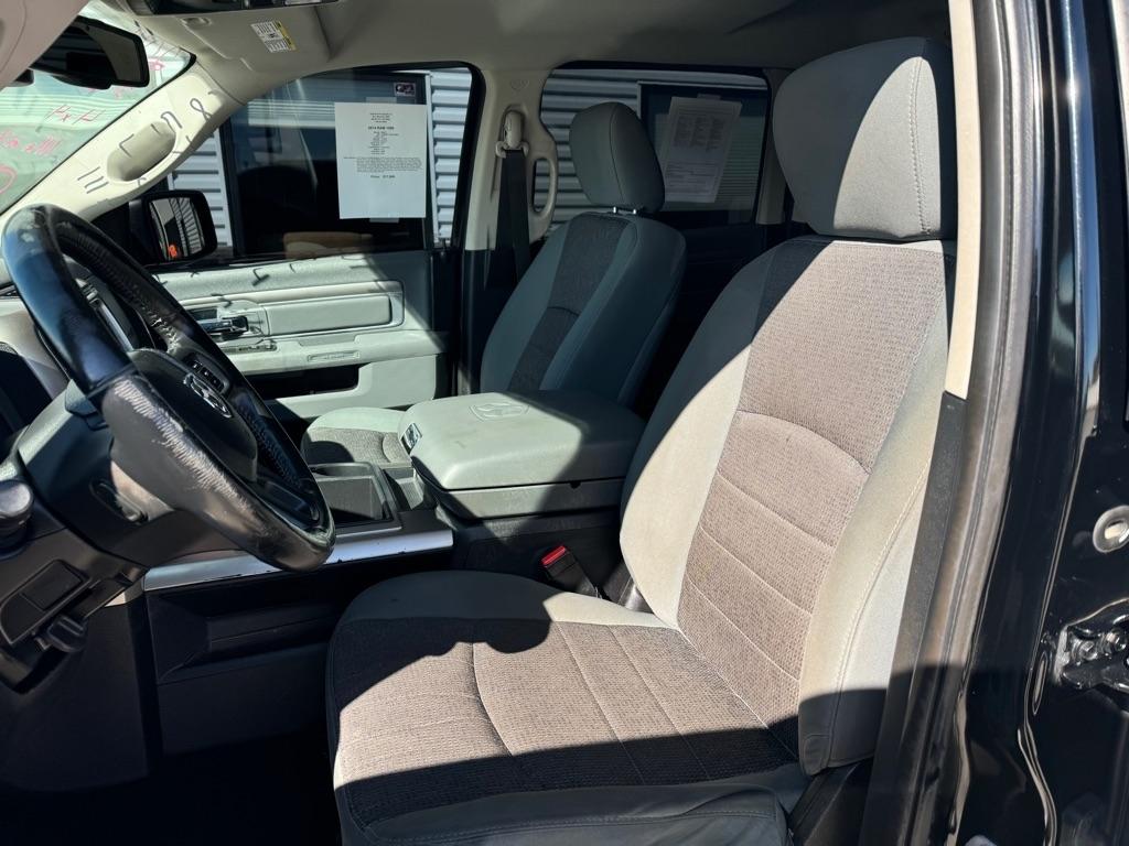 RAM 1500 SLT Crew Cab SWB 4WD 2014