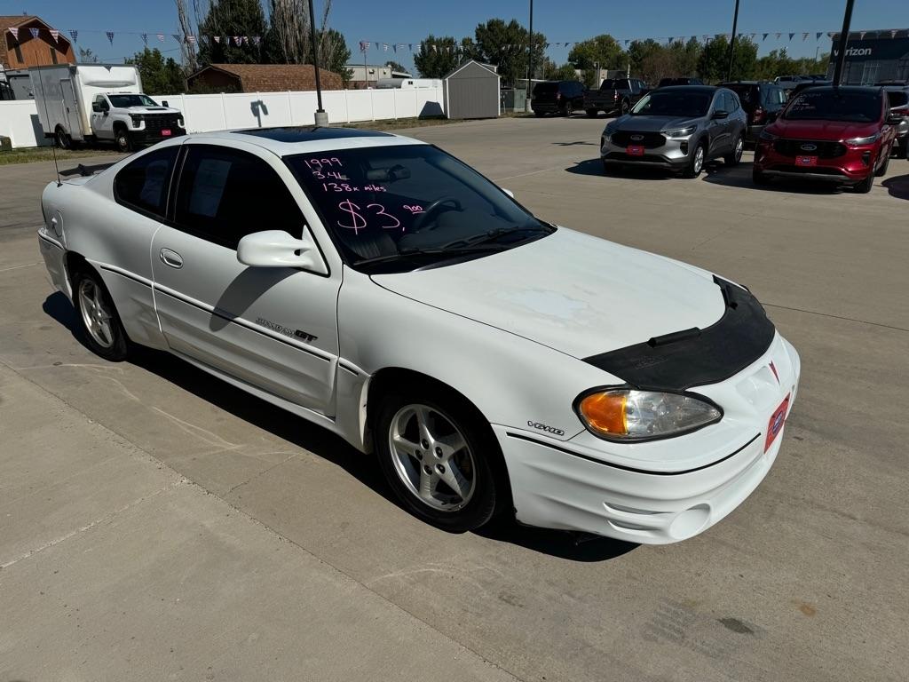 Pontiac Grand Am GT coupe 1999