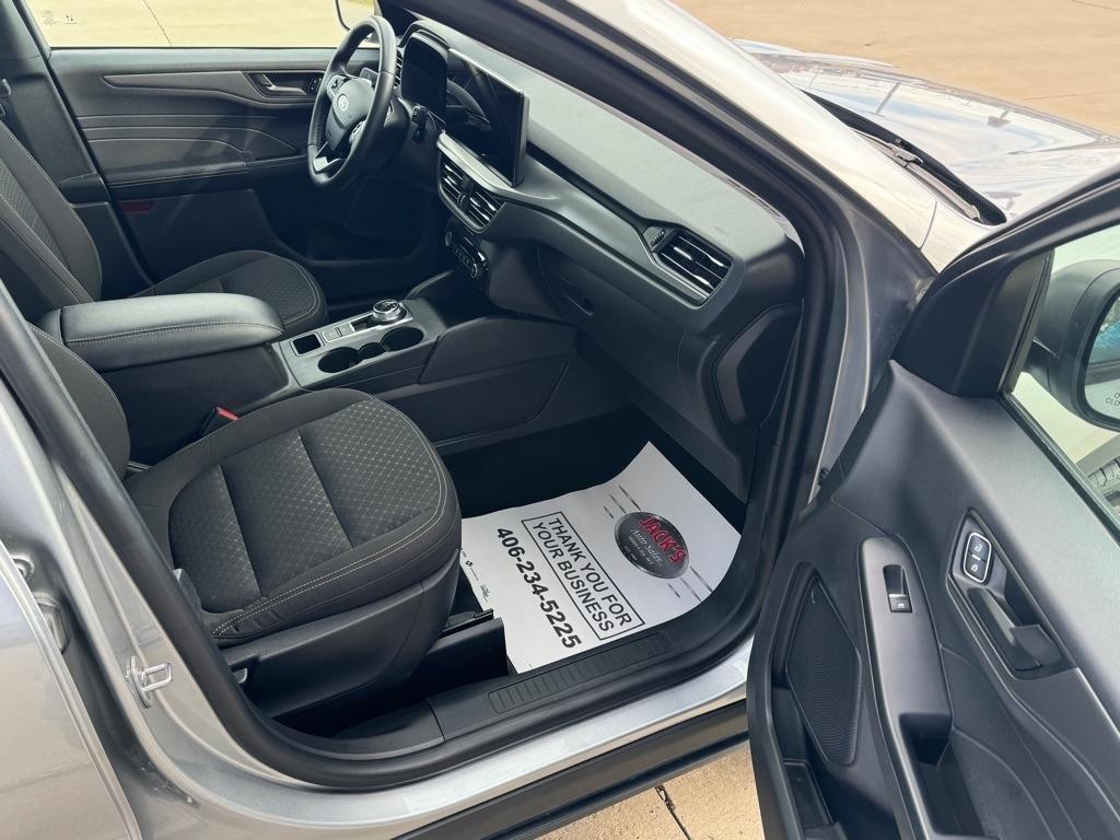 Ford Escape photo 11