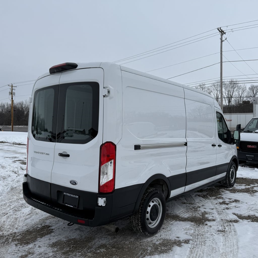 Ford Transit 250 Van 2023
