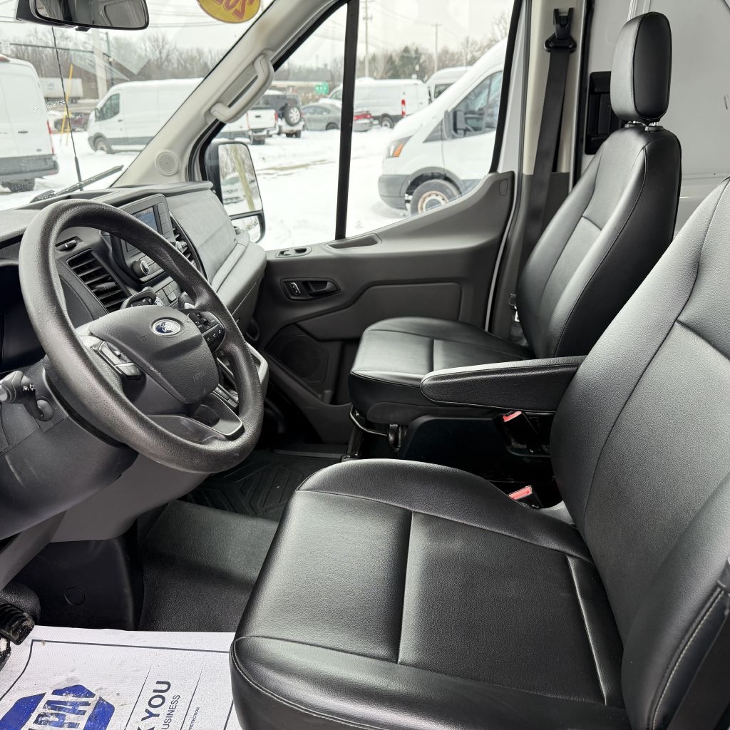 Ford Transit 250 Van 2023