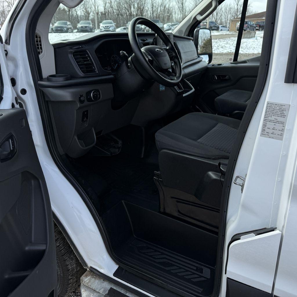 Ford Transit 250 Van 2024