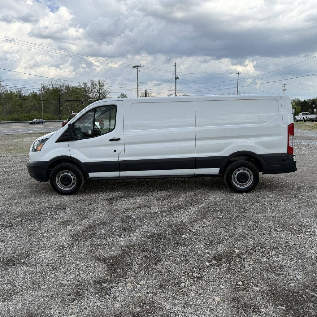 Ford Transit 150 Van Low Roof 60/40 Pass. 148-in. WB 2018