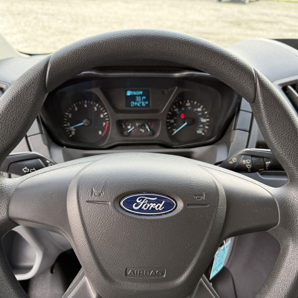 Ford Transit 150 Van Low Roof 60/40 Pass. 148-in. WB 2018