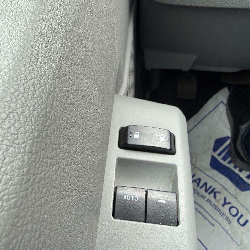 Ford Econoline E-350 Super Duty 2022